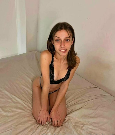 Photo nue de fuite OnlyFans de Youbabyhoot