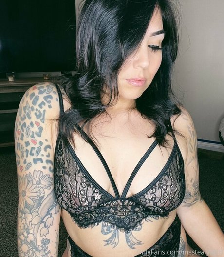 Msstealyagirl