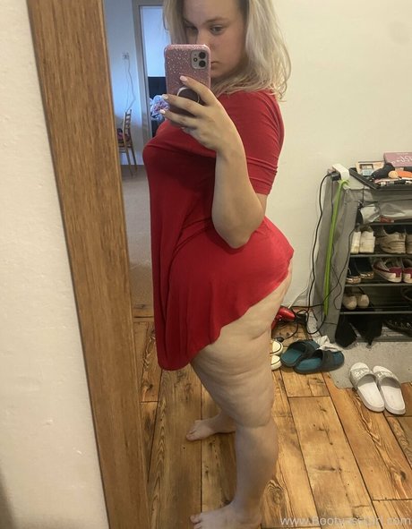 Bootyassgirl