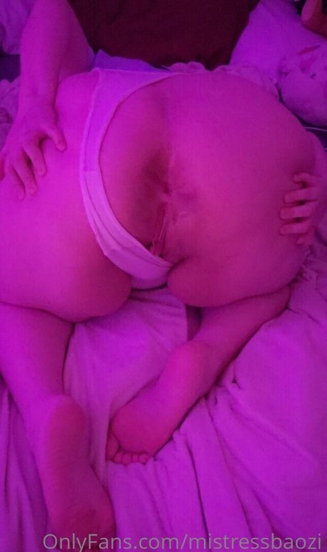 Photo nue de fuite OnlyFans de Mistressbaozi