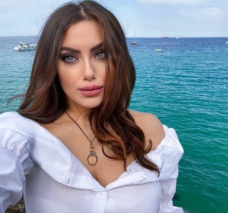 Photo nue de fuite OnlyFans de Ylenia Bevelacqua