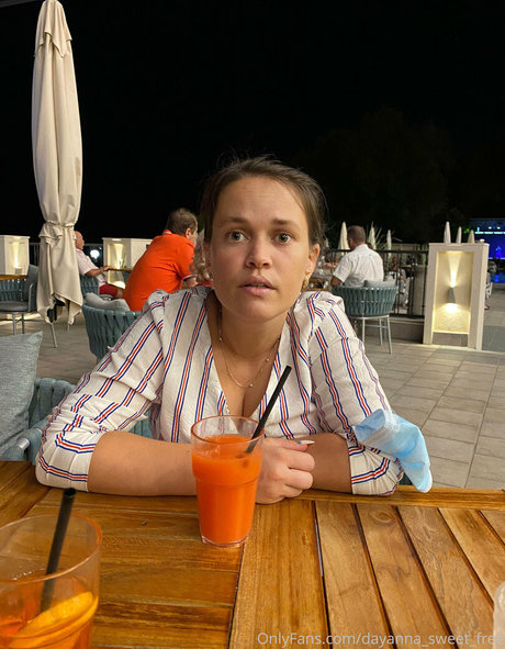 Dayanna_sweet_free
