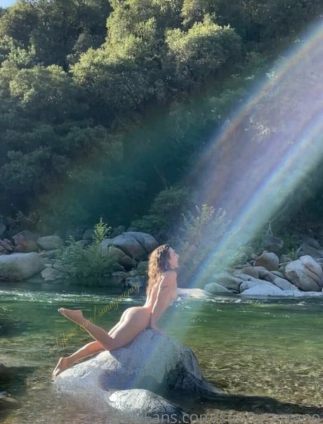 Photo nue de fuite OnlyFans de Sunnyserrano