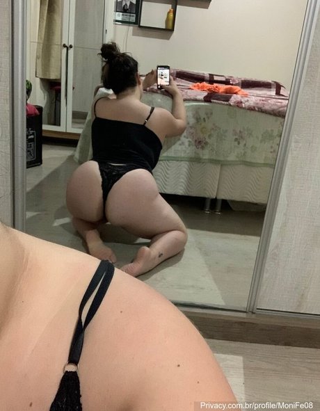 Photo nue de fuite OnlyFans de Monica Feliciano