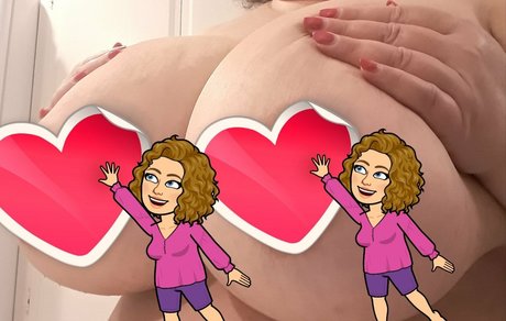 Photo nue de fuite OnlyFans de Bustysierrafree