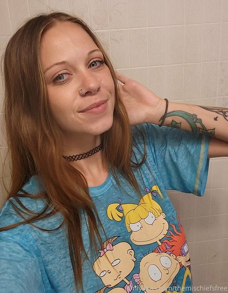 Photo nue de fuite OnlyFans de Themischiefsfree