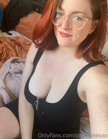 Photo nue de fuite OnlyFans de Josiejonesfree