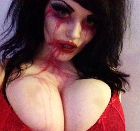 Photo nue de fuite OnlyFans de Betty Dahmer