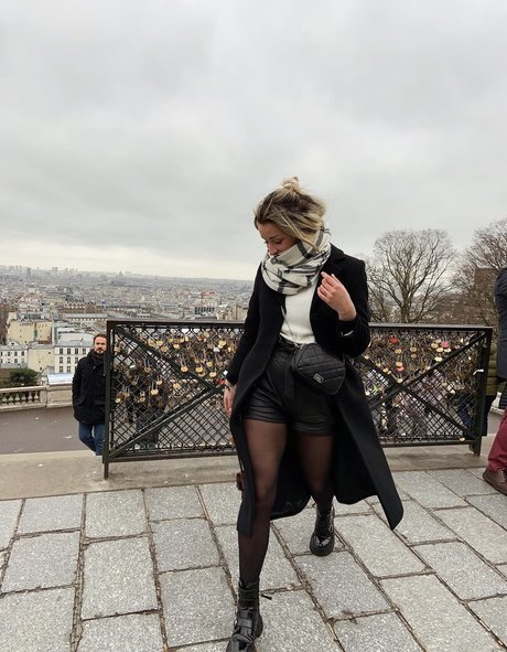 Photo nue de fuite OnlyFans de Belonly