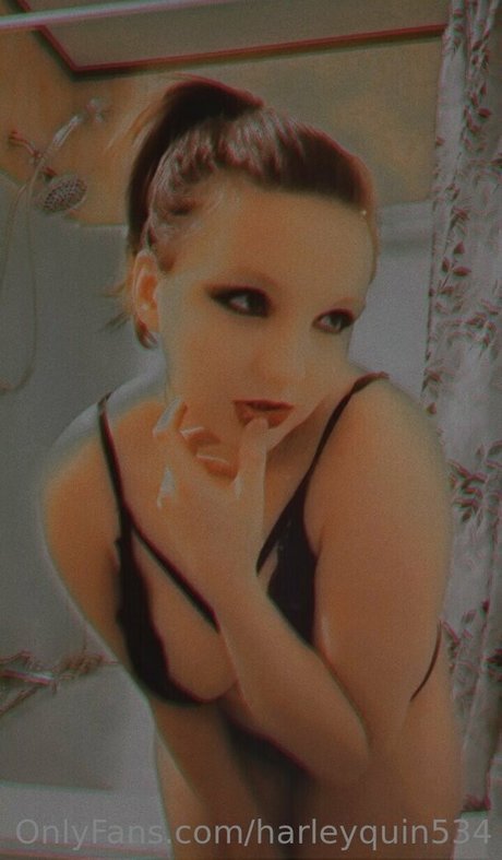 Photo nue de fuite OnlyFans de Harleyquin534