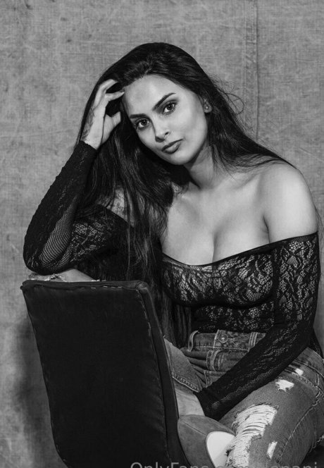 Photo nue de fuite OnlyFans de Depani