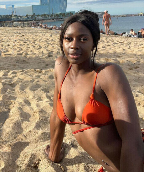 Photo nue de fuite OnlyFans de Khaddi Sagnia