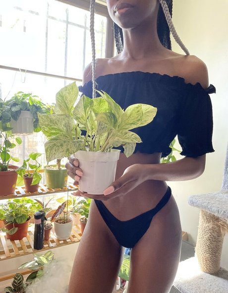 Photo nue de fuite OnlyFans de Mymelodyirl