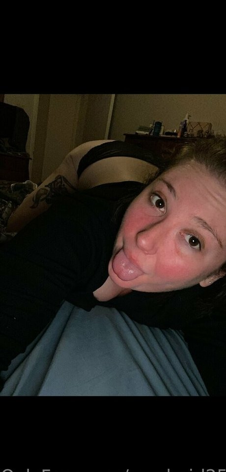 Sarahgirl25