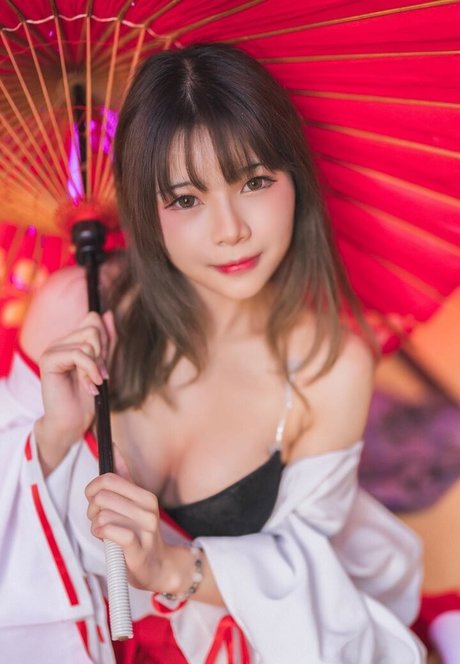Photo nue de fuite OnlyFans de Mirinshu