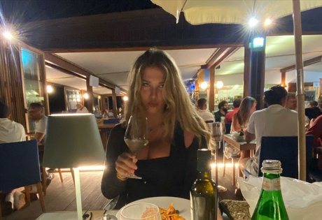 Photo nue de fuite OnlyFans de Chiara Gariboldi