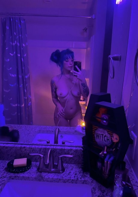 Photo nue de fuite OnlyFans de Alikatt