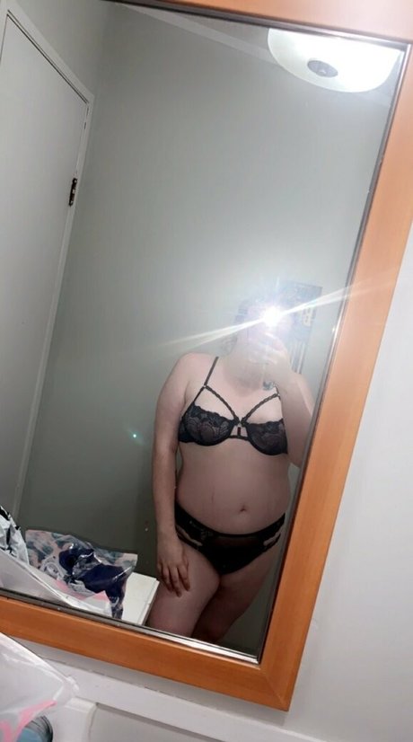 Photo nue de fuite OnlyFans de Peachyly