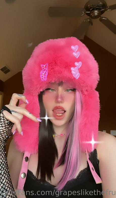 Photo nue de fuite OnlyFans de Grapeslikethefruit