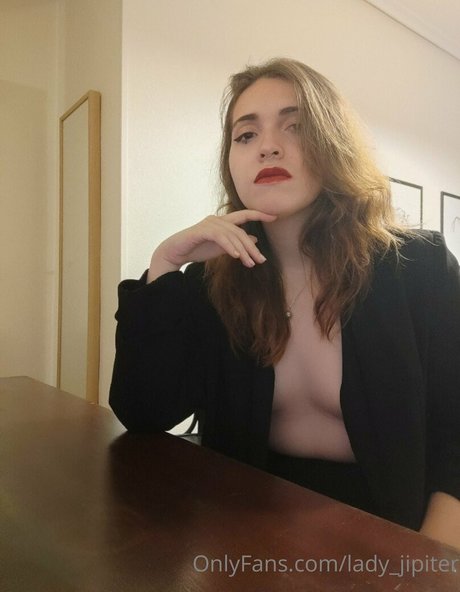 Photo nue de fuite OnlyFans de Ladyjipiter