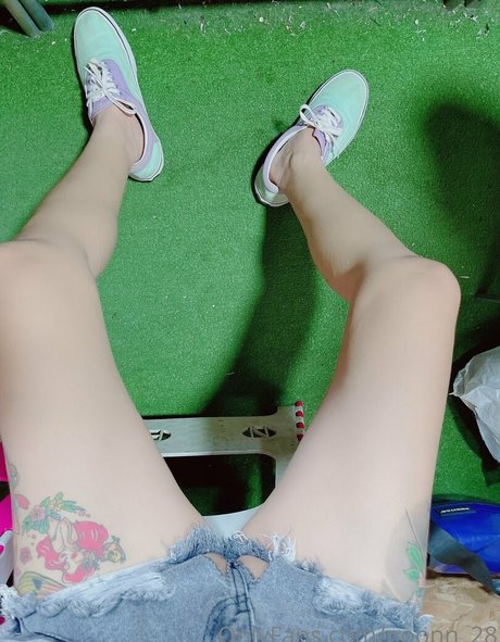 Noonn28
