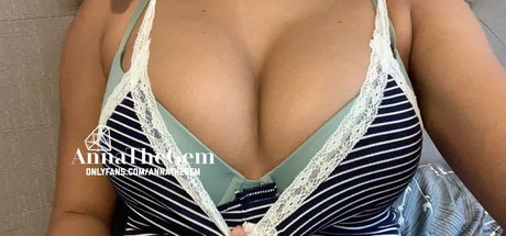 Photo nue de fuite OnlyFans de Annatv