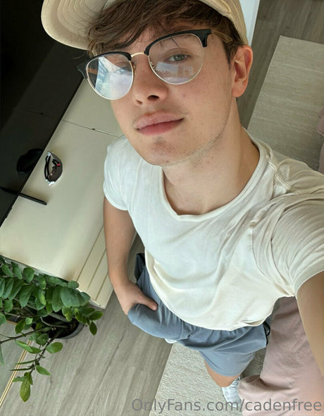 Photo nue de fuite OnlyFans de Cadenfree