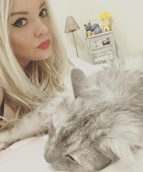 Photo nue de fuite OnlyFans de Curvaceousbarbie