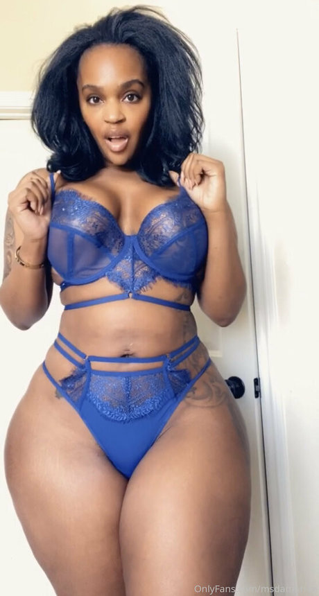 Photo nue de fuite OnlyFans de Msdamnfree