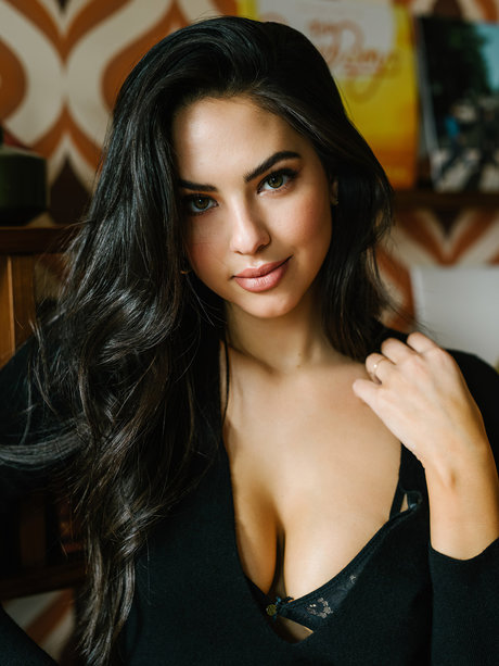 Christen Harper