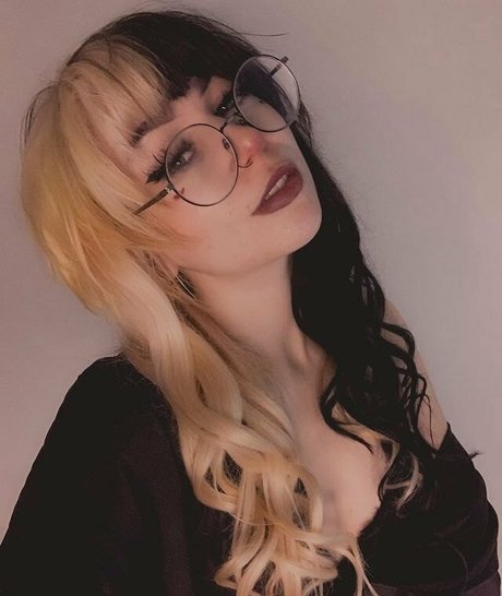 Photo nue de fuite OnlyFans de Egirls