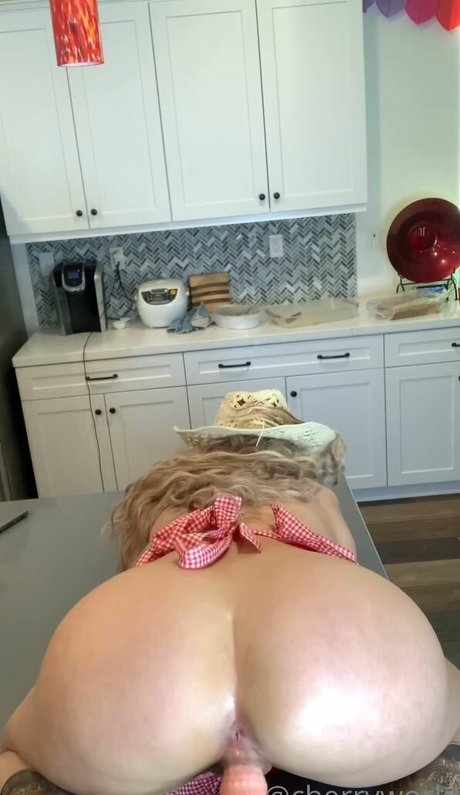 Photo nue de fuite OnlyFans de Lilchrrybomb