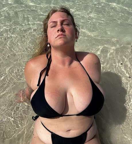 Photo nue de fuite OnlyFans de Chynna