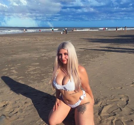 Photo nue de fuite OnlyFans de Lolaaleiva