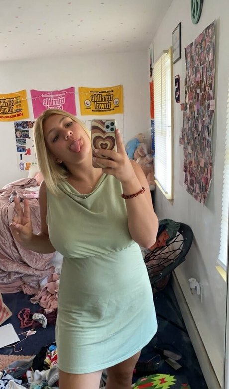 Photo nue de fuite OnlyFans de Nicolette