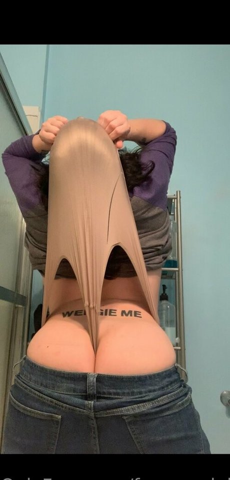 Photo nue de fuite OnlyFans de Freewedgies