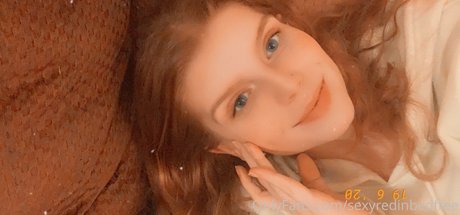 Photo nue de fuite OnlyFans de Sexyredinbedfree