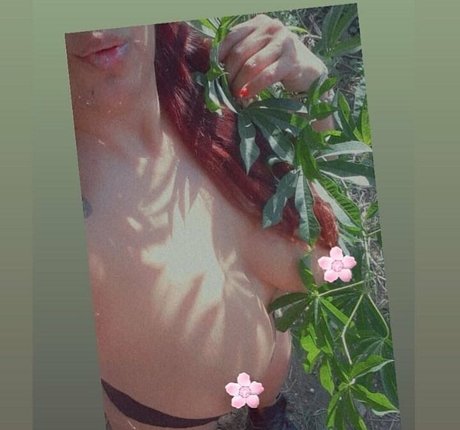Photo nue de fuite OnlyFans de Sofyalone