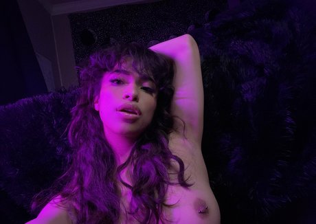 Photo nue de fuite OnlyFans de Sweetlatina1