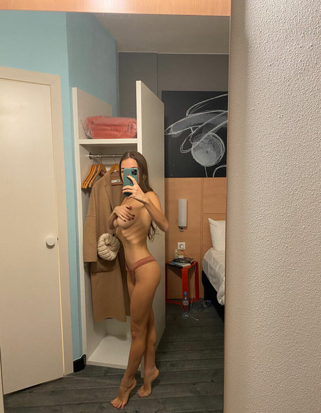 Sasha Shenderey