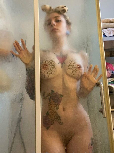 Photo nue de fuite OnlyFans de Panickedpixie