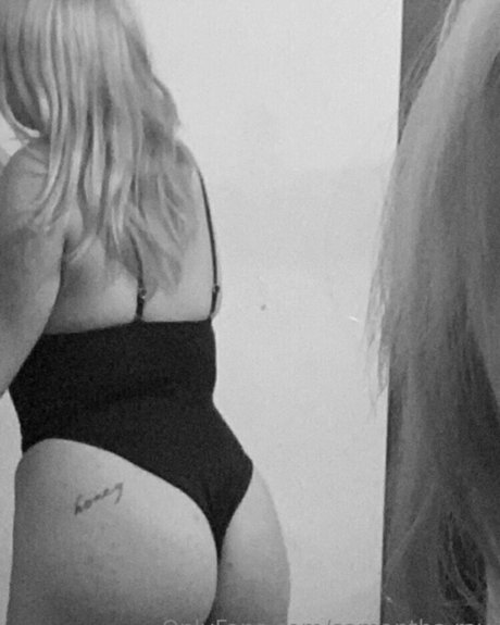 Photo nue de fuite OnlyFans de Samantharay