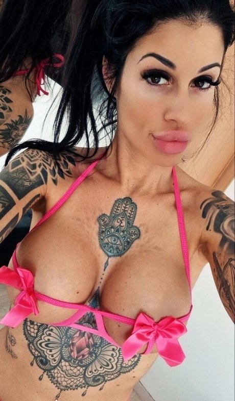 Photo nue de fuite OnlyFans de Anikocskaaa