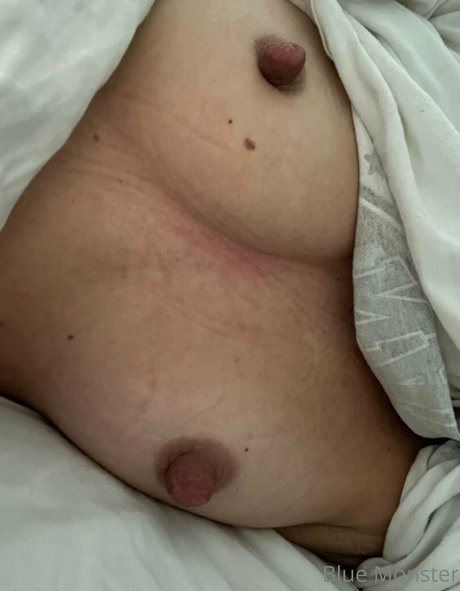 Photo nue de fuite OnlyFans de Bluemonster3
