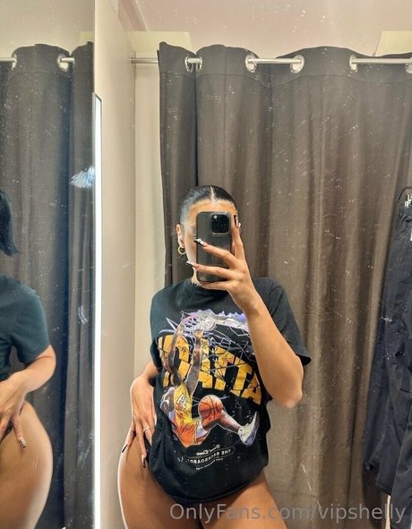Photo nue de fuite OnlyFans de Vipshelly