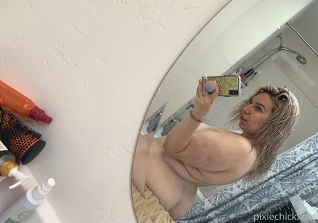 Pixiechickxoxo