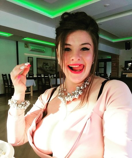 Photo nue de fuite OnlyFans de Nadin Shcherban