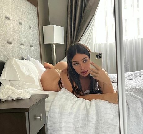 Anicejewishgirl