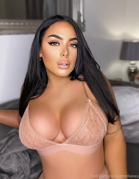 Ameliaxxx