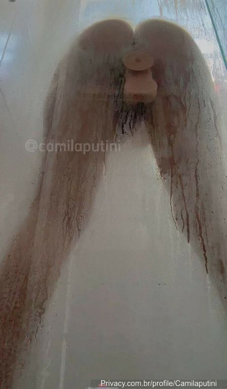 Photo nue de fuite OnlyFans de Camilaputini Comecou